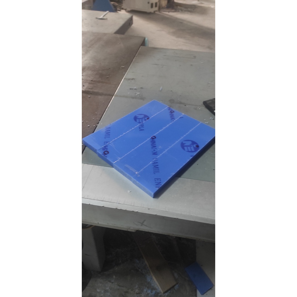 Tấm nhựa MC Nylon Hàn Quốc dày 15mm KT 15x60x298mm