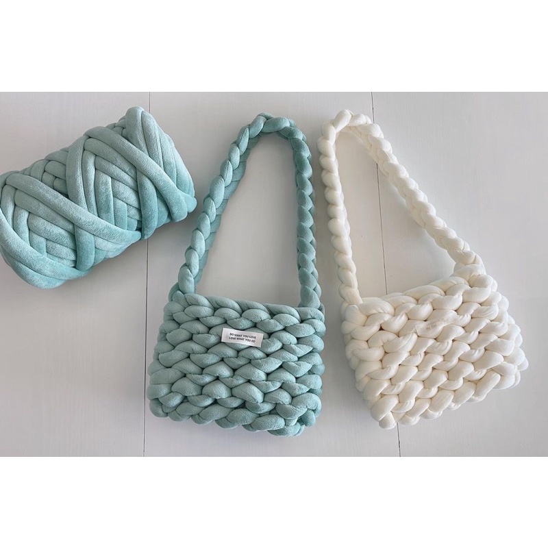 Túi len handmade Hàn Quốc dáng vuông thời trang - Xẹt Studio Lady Accessories