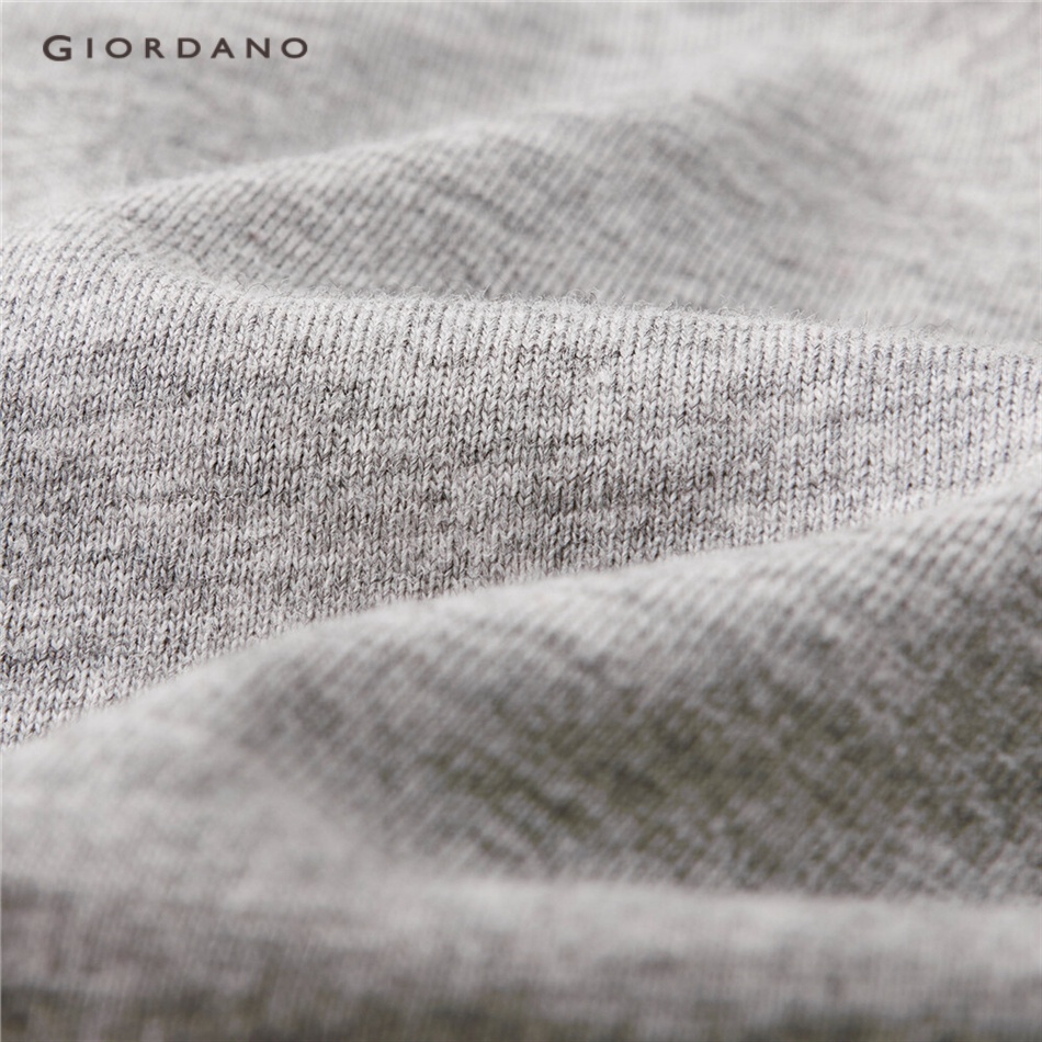 GIORDANO MEN Solid color v-neck short sleeve cotton tee 01023416