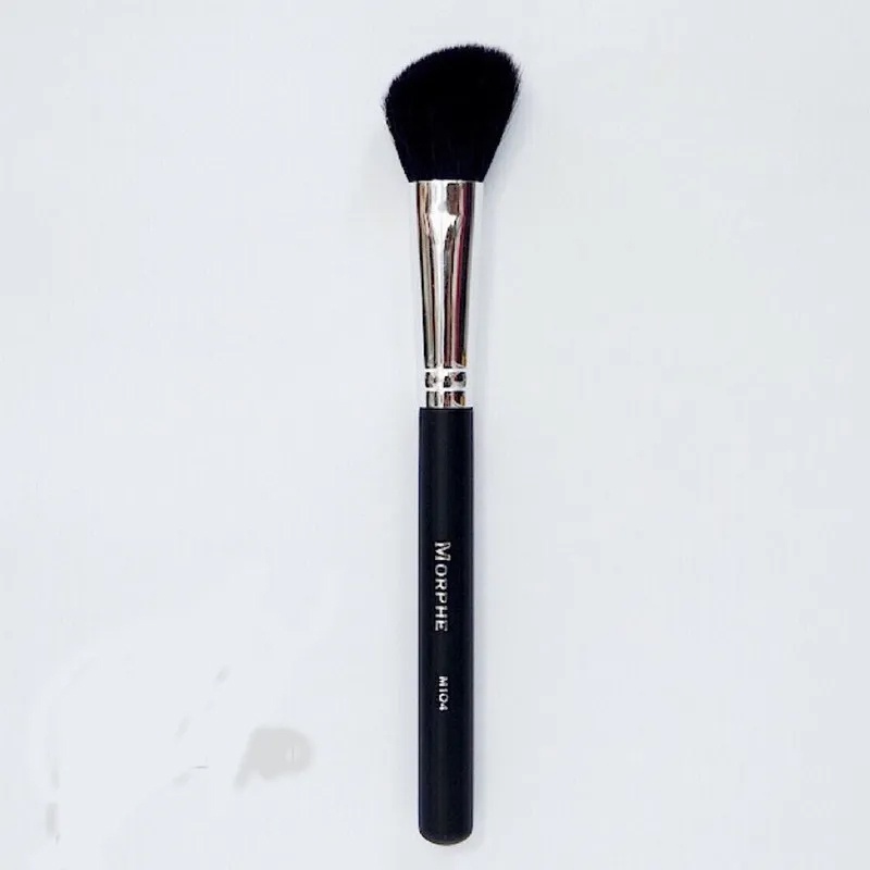 Cọ trang điểm khối MORPHE 104