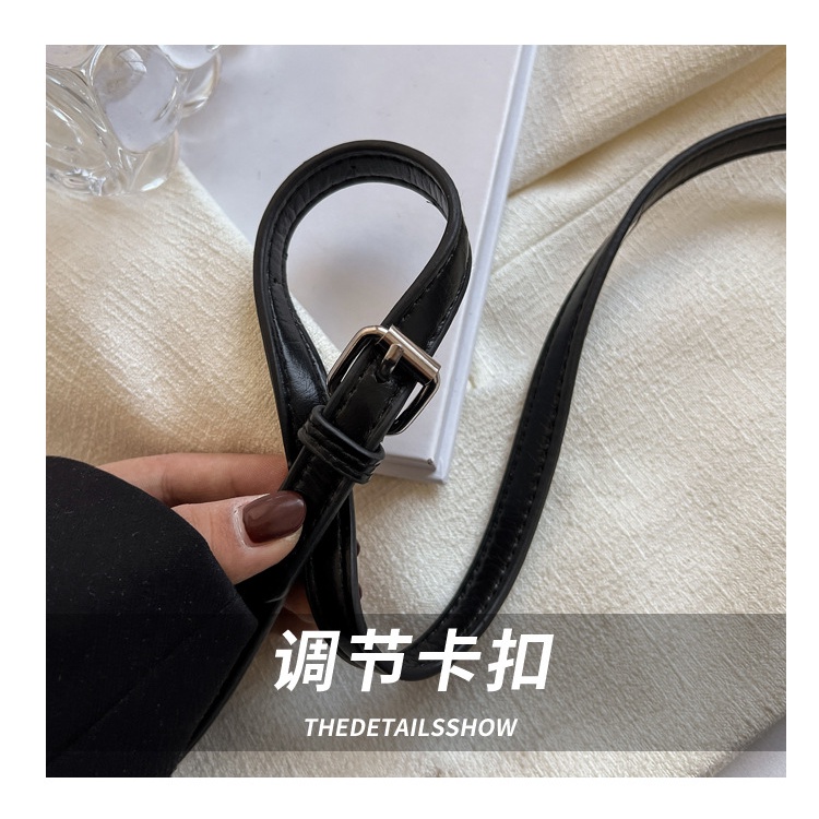 Túi Đeo Chéo Thêu Họa Tiết Đường Kẻ Đính Đá Mẫu Mới 2023 Thời Trang Cho Nữ