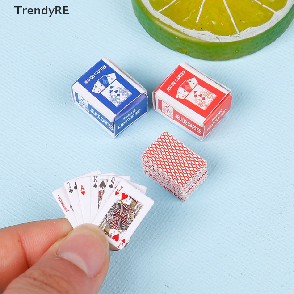 Bộ Bài Mini Dễ Thương Cho Nhà Búp Bê Tỉ Lệ 1: 12