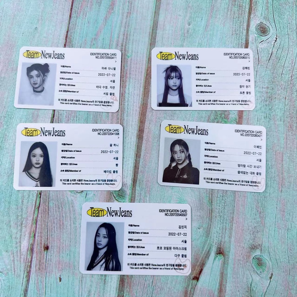 Kpop 1st EP Bluebook Ver. Thẻ ID / Danh Thiếp