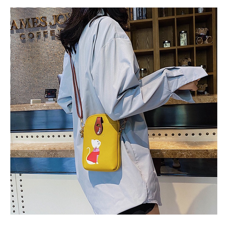 Túi Đeo Vai mini Đựng Điện Thoại Họa Tiết Hoạt Hình Dễ Thương