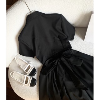 ĐẦM SƠ MI ĐEN CUT OUT NƠ LƯNG