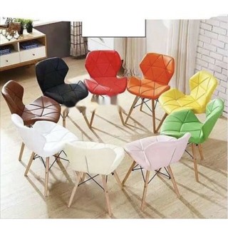 Ghế Eames bọc nệm tam giác chân gỗ