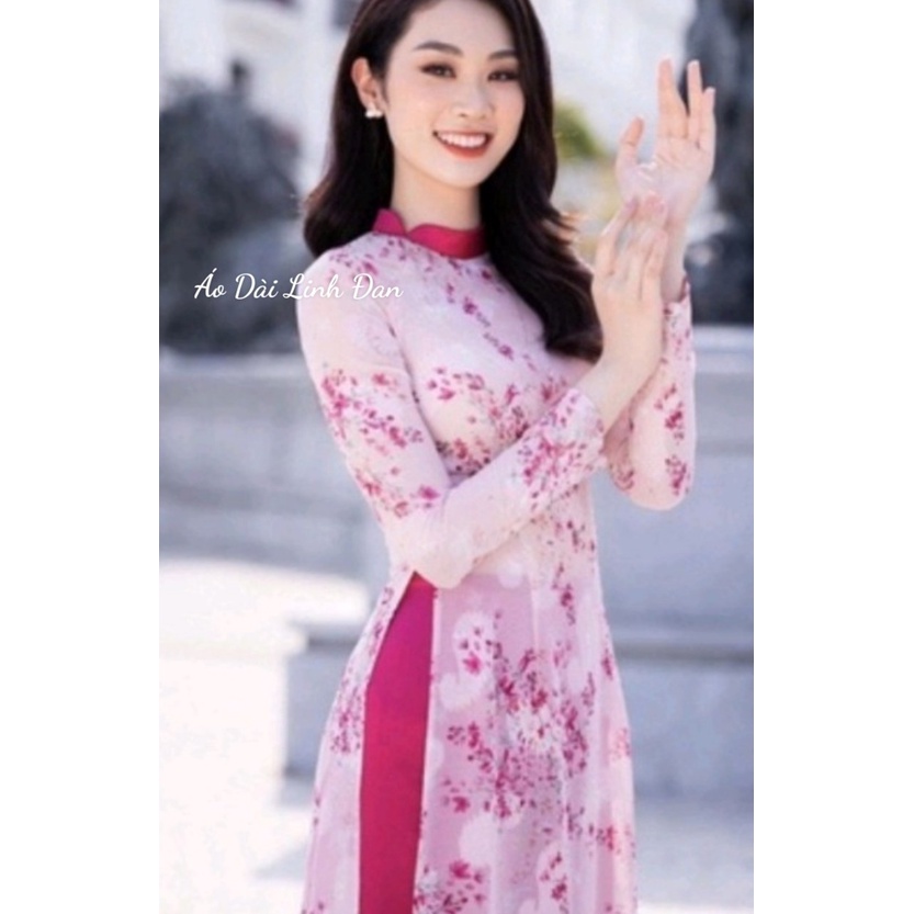 Áo dài 4 tà màu hồng hoa nhí, cổ may cách điệu hiện đại - Áo Dài Linh Đan
