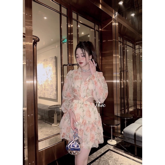 Váy hoa tơ bèo khoét eo