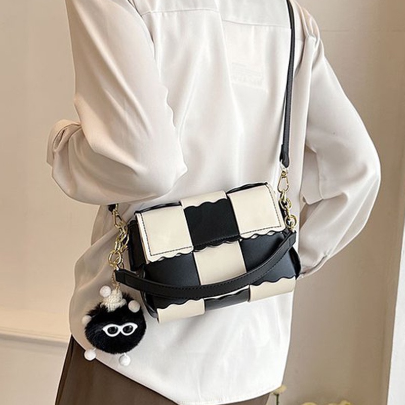 Túi Xách Đeo Vai Hình Thoi Thời Trang Cao Cấp Dành Cho Nữ