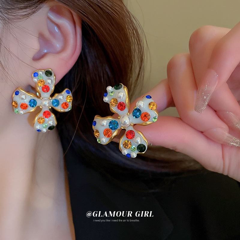 Khuyên Tai Hình Bông Hoa Đính Ngọc Trai Đơn Giản Phong Cách Hàn Quốc