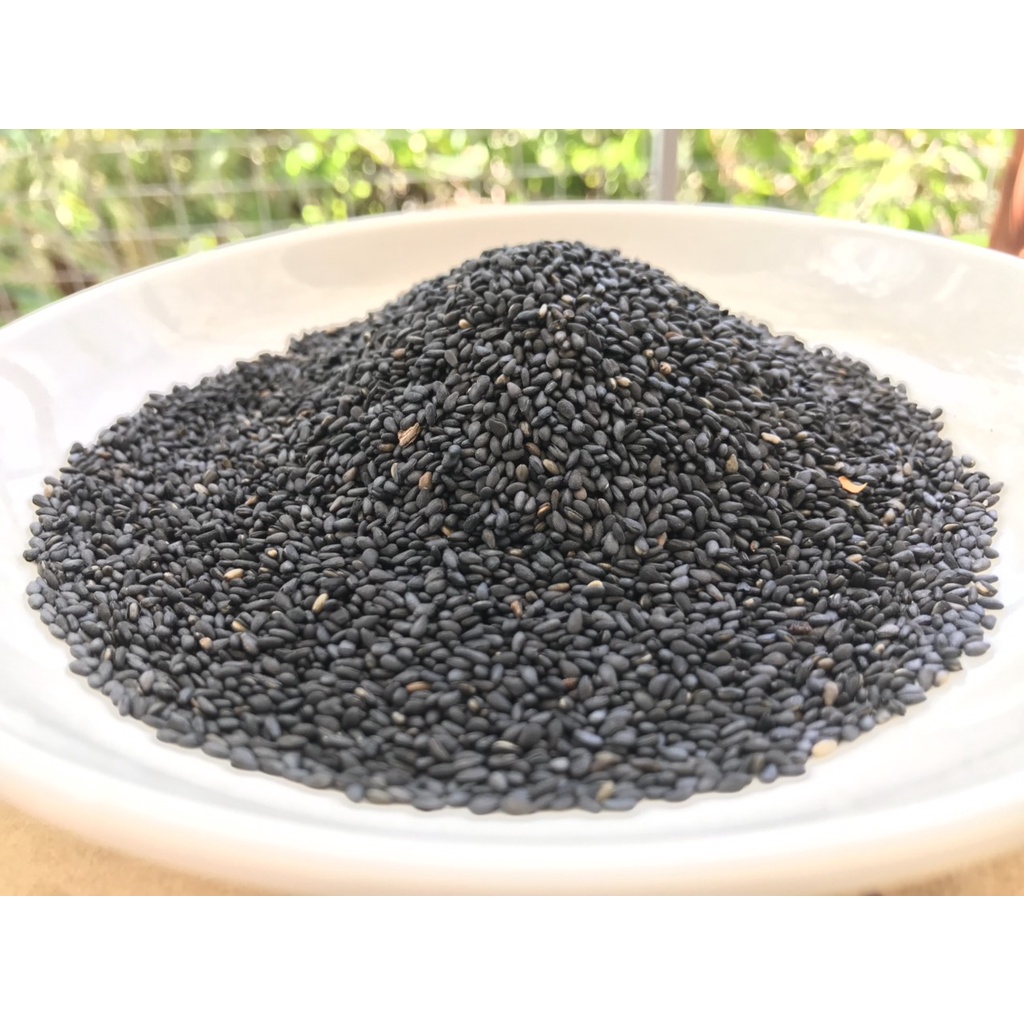 Hạt mè đen ÔNG THẮNG - 500g