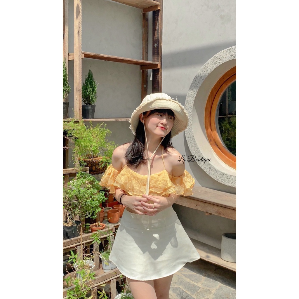 Áo trễ vai phối bèo cột dây La Boutique hoạ tiết hoa nữ tính thuỳ mị dịu dàng