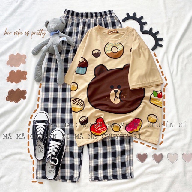 (Quà Tặng Vòng Tay May Mắn) Sét Bộ Quần Áo Girl Style Nữ Ngắn Tay In 3D Gấu Tham Ăn Mix Quần Ống Rộng Kẻ