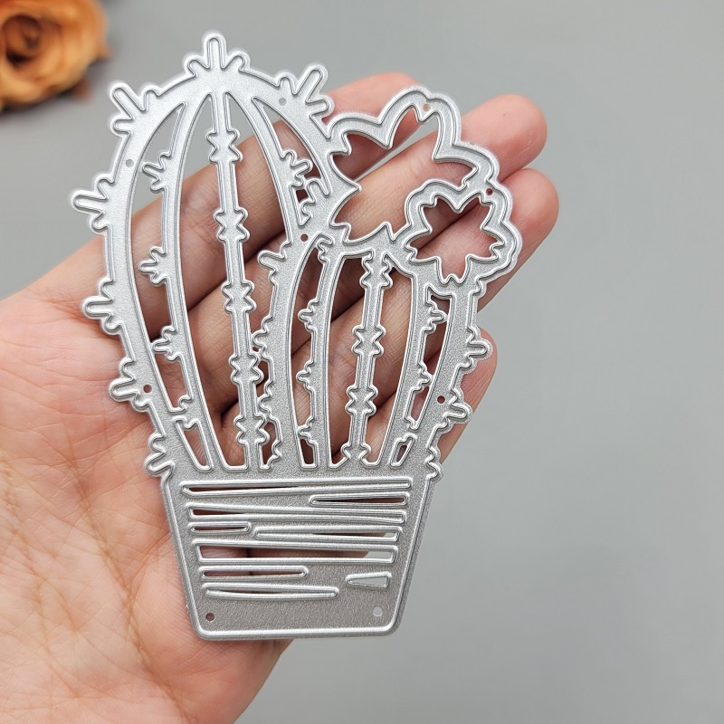 Khuôn Cắt Giấy Kim Loại Hình Chiếc Lá