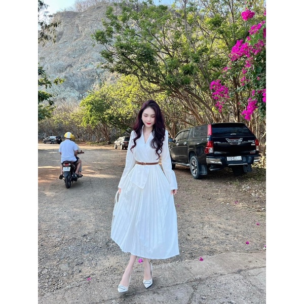 Đầm cổ vest mix váy xếp ly