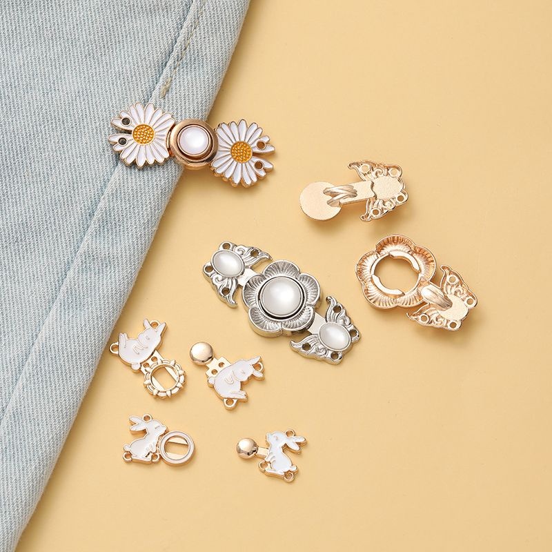 Móc Cài Quần Bằng Kim Loại Họa Tiết Hoạt Hình Dễ Thương Phong Cách Hàn Quốc