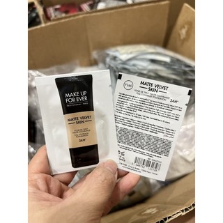 Kem nền Make up for ever matte velvet skin màu Y245
