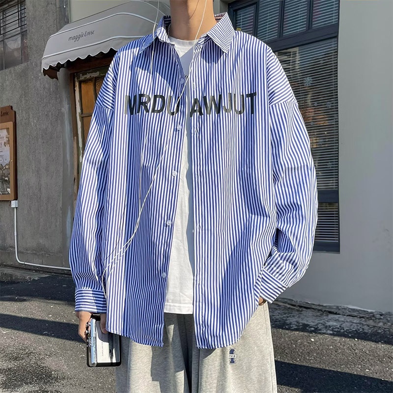 Áo sơ mi AOKANG tay dài dáng rộng in họa tiết chữ cái phối màu sắc trẻ trung thời trang