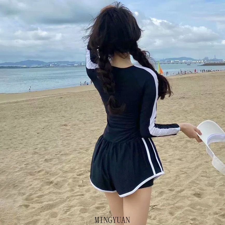 Đồ bơi thể thao chuyên nghiệp Đồ bơi dài tay một mảnh Đồ bơi sinh viên bảo thủ