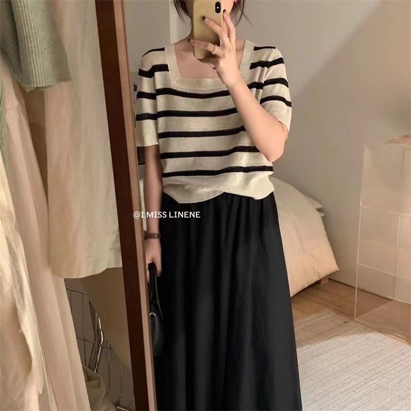 Áo Thun Tay Ngắn Cổ Vuông Họa Tiết Kẻ Sọc Thời Trang Mùa Hè 2022 Phong Cách Hong Kong Hàng Mới Dành Cho Bạn Nữ