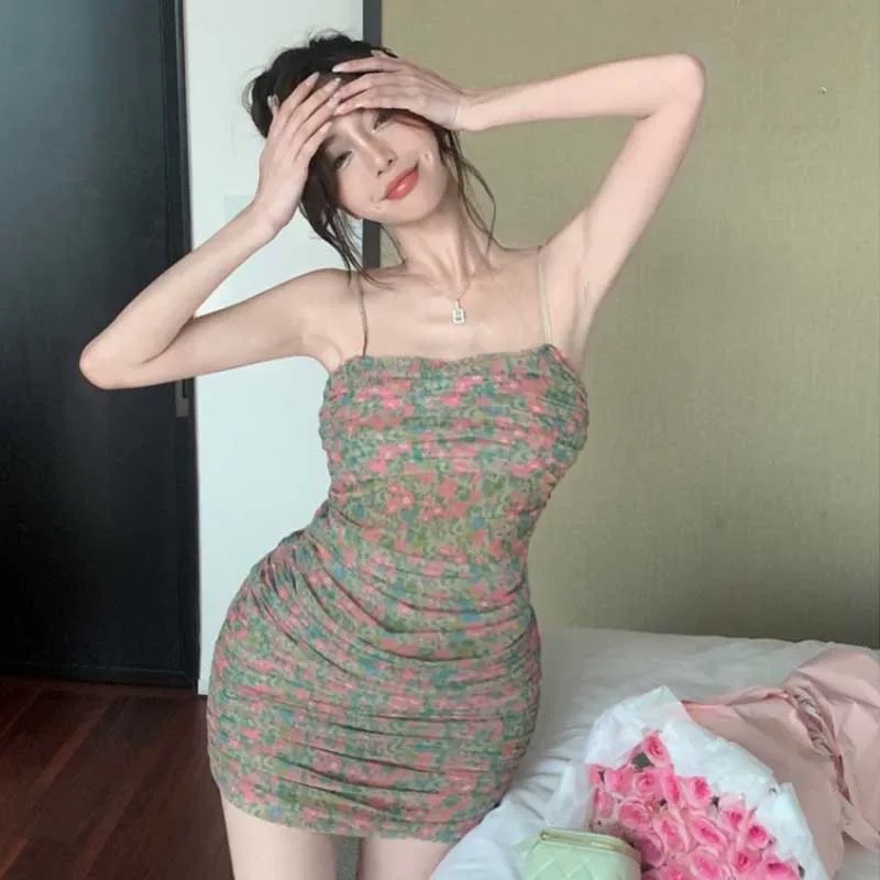 Váy body hai dây hoa nhí bo nhún Đầm body nữ hoa nhí may dúm che khuyết điểm, tôn 3 vòng Váy hai dây hoa nhí màu xanh