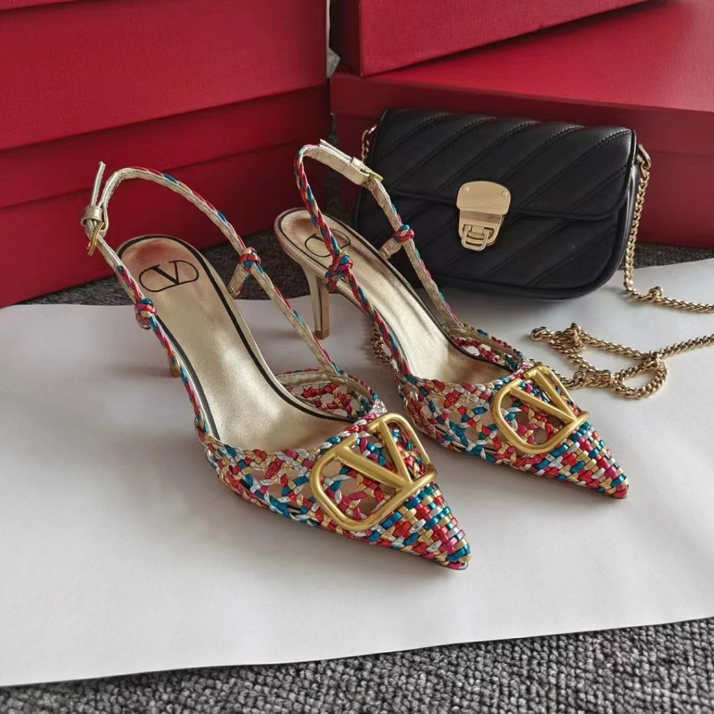 Sandal Cao Gót Hở Ngón Mũi Nhọn Thiết Kế Mới Thời Trang Dành Cho Năm 2023