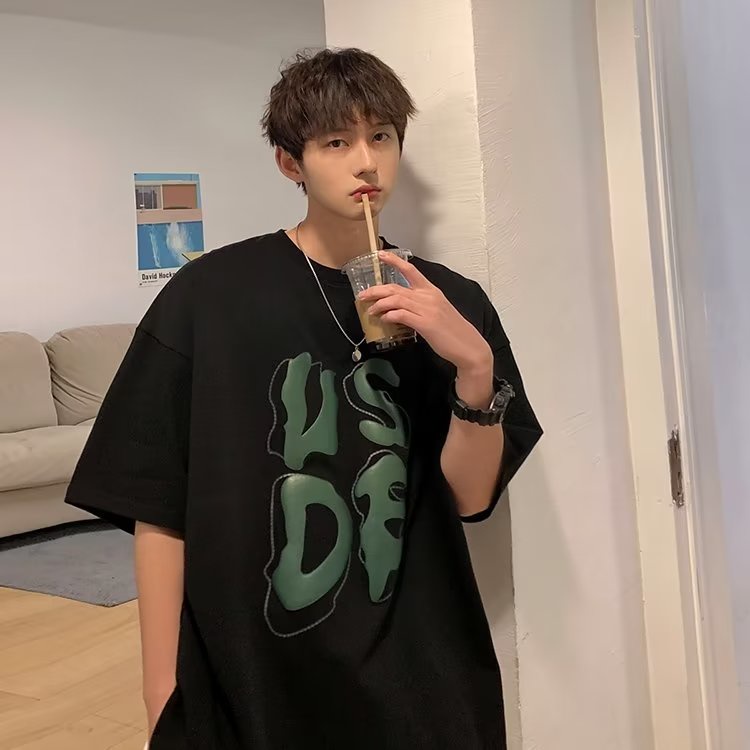 （size M-8XL）Áo Thun Mùa Hè Dáng Rộng Tay Ngắn In Chữ Màu Xanh Lá Cây Thoải Mái Có Size Lớn Cho Nam