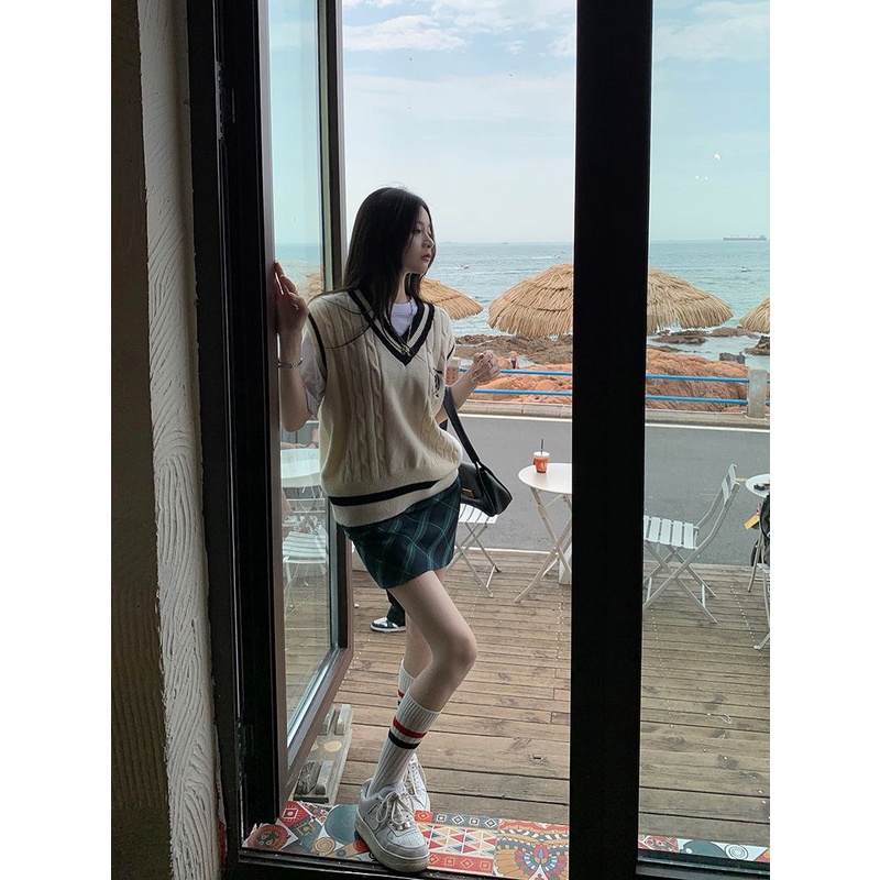 COZOK Áo Len Không Tay Cổ Chữ V Form Rộng Kiểu Dáng Hợp Thời Trang