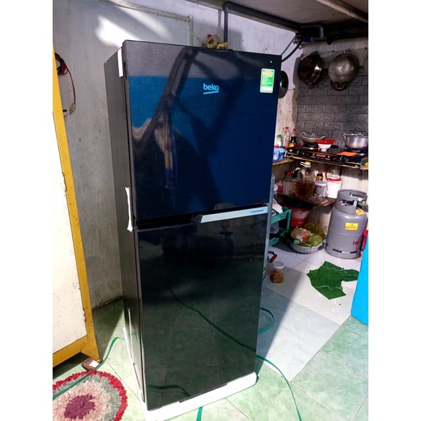 Tủ lạnh Beko inverter 230L mới 100% Hàng trưng bày còn nguyên thùng nguyên đai nguyên kiện
