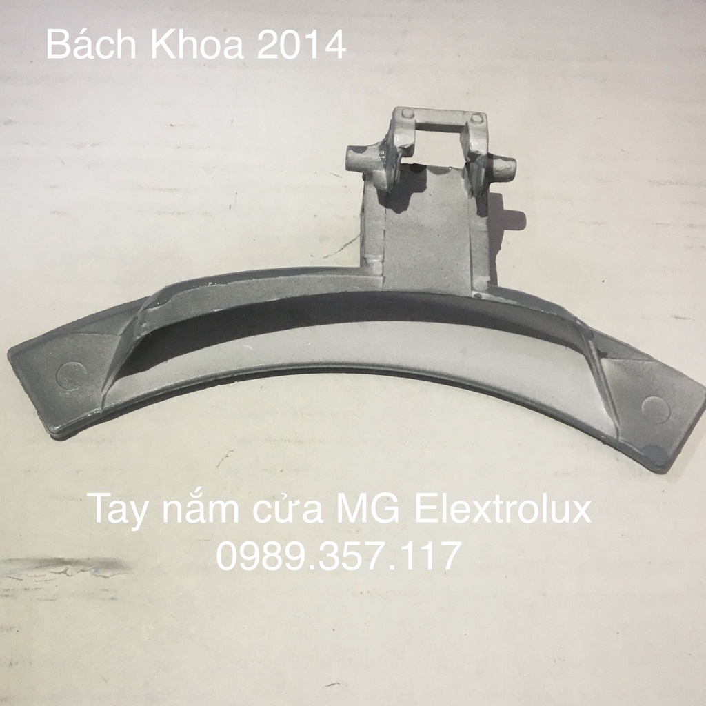 Tay năm cửa của máy giặt Electrolux loại dài, đẹp