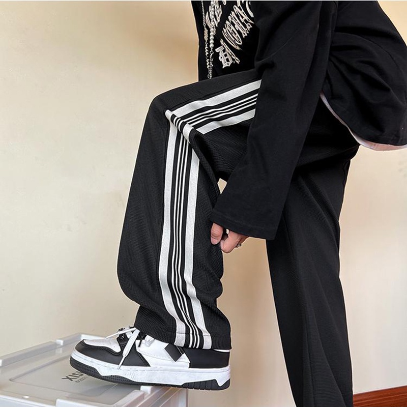 Quần Dài Nam Ống Rộng Họa Tiết Sọc Kẻ Phong Cách Thể Thao Năng Động Thời Trang Zenkonu QUAN NAM 140V3