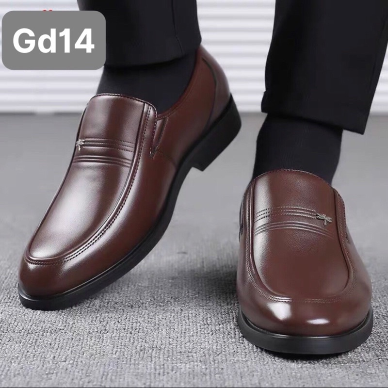 Giày lười da nam.