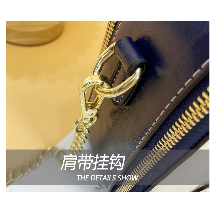 Túi Xách Đeo Vai Hình Vuông Cỡ Nhỏ Phối Dây Xích Dễ Thương Xinh Xắn