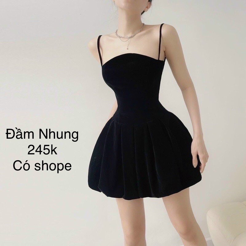 đầm nhung bí ngô