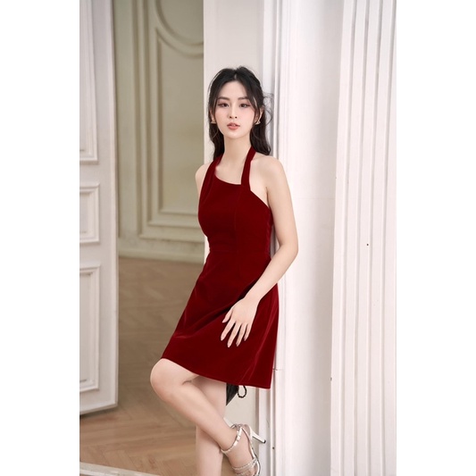 Ceci Cela - Đầm Nhung Yếm Nữ Tính Phoebe