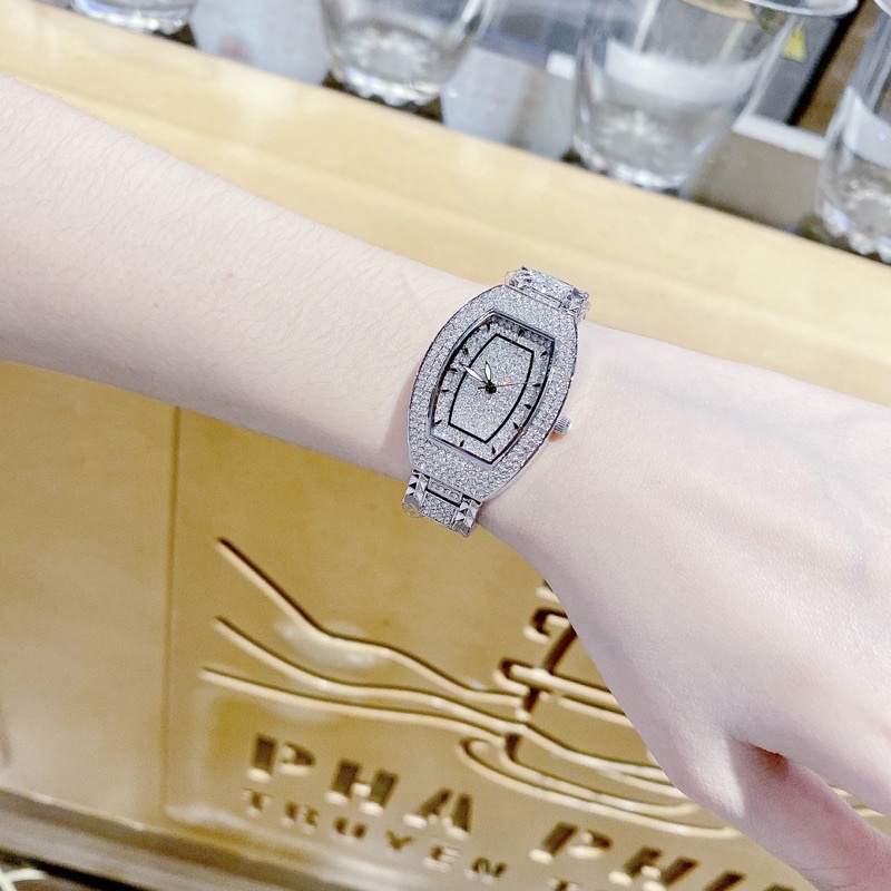 Đồng Hồ Nữ Chopard Geneve 925 Đính Full Đá 3 Kim siz 20 X 35mm