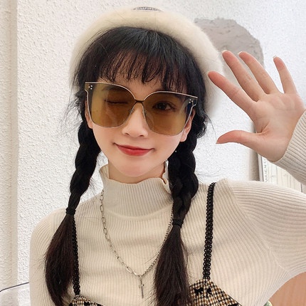 Kính Mát Thời Trang Chống Tia UV Cho Nữ