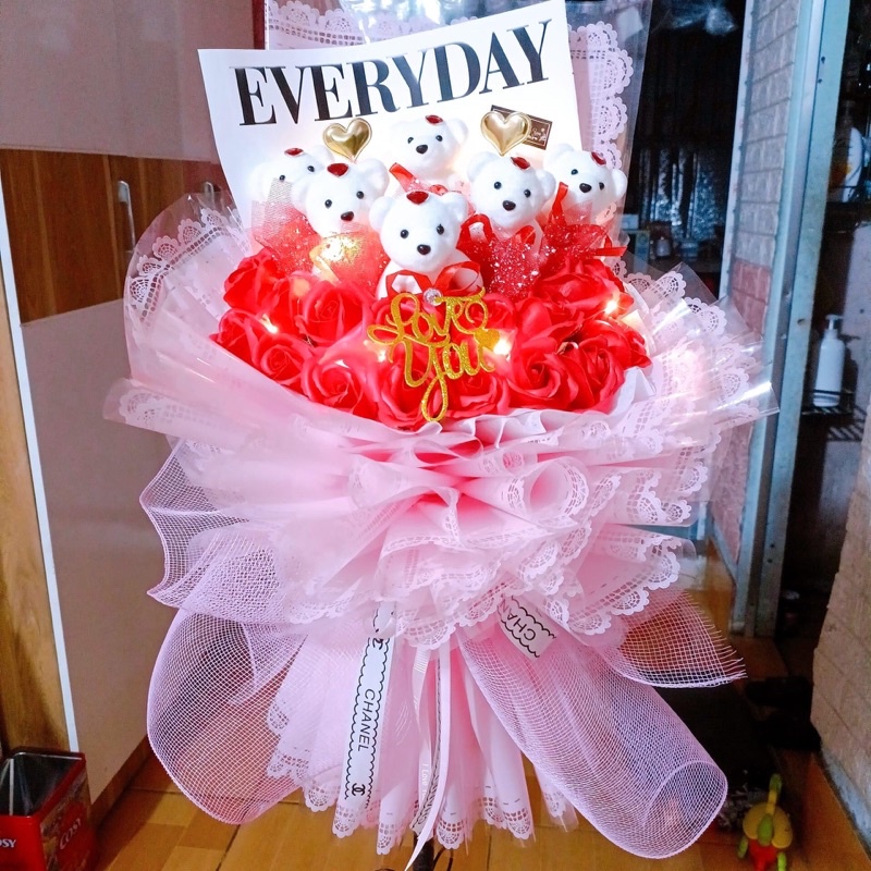 Gấu Trang trí hoa vê đủ mầu