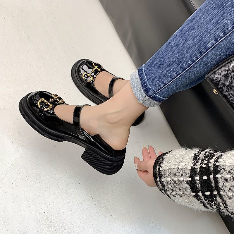 Giày Da Đế Dày Mềm Mại Phong Cách Thời Trang Mới Cho Nữ