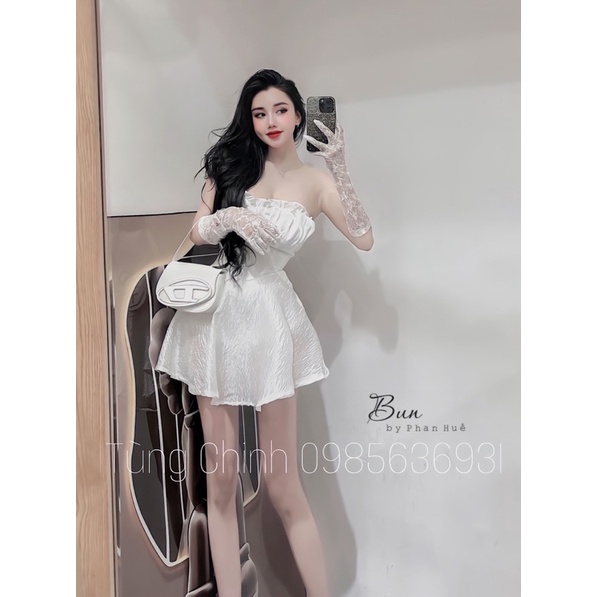 Váy quây trắng kèm găng tay