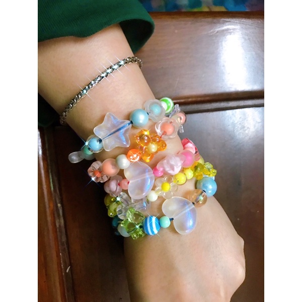 Vòng đeo tay chuỗi hạt nhựa siêu xinh, kute , phong cách hàn quốc, vòng tay xì tin handmade vòng hạt cườm