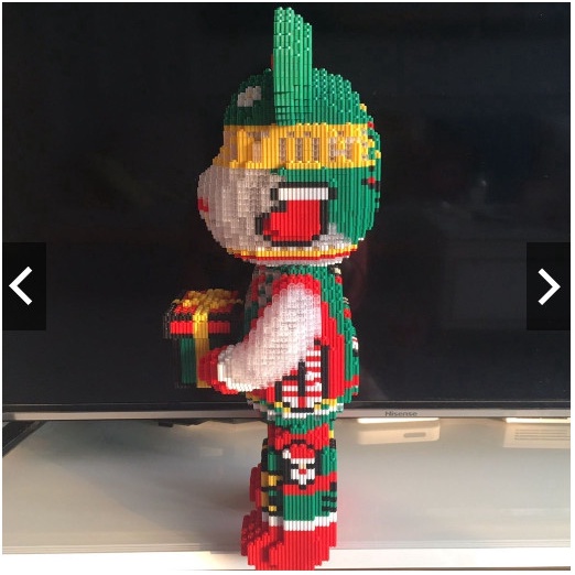 Xếp Hình 46cm loại mới nâng cấp ,lắp ráp mô hình  Gấu Bearbrick noel Christmas cỡ lớn 46cm noel Christmas ôm quà