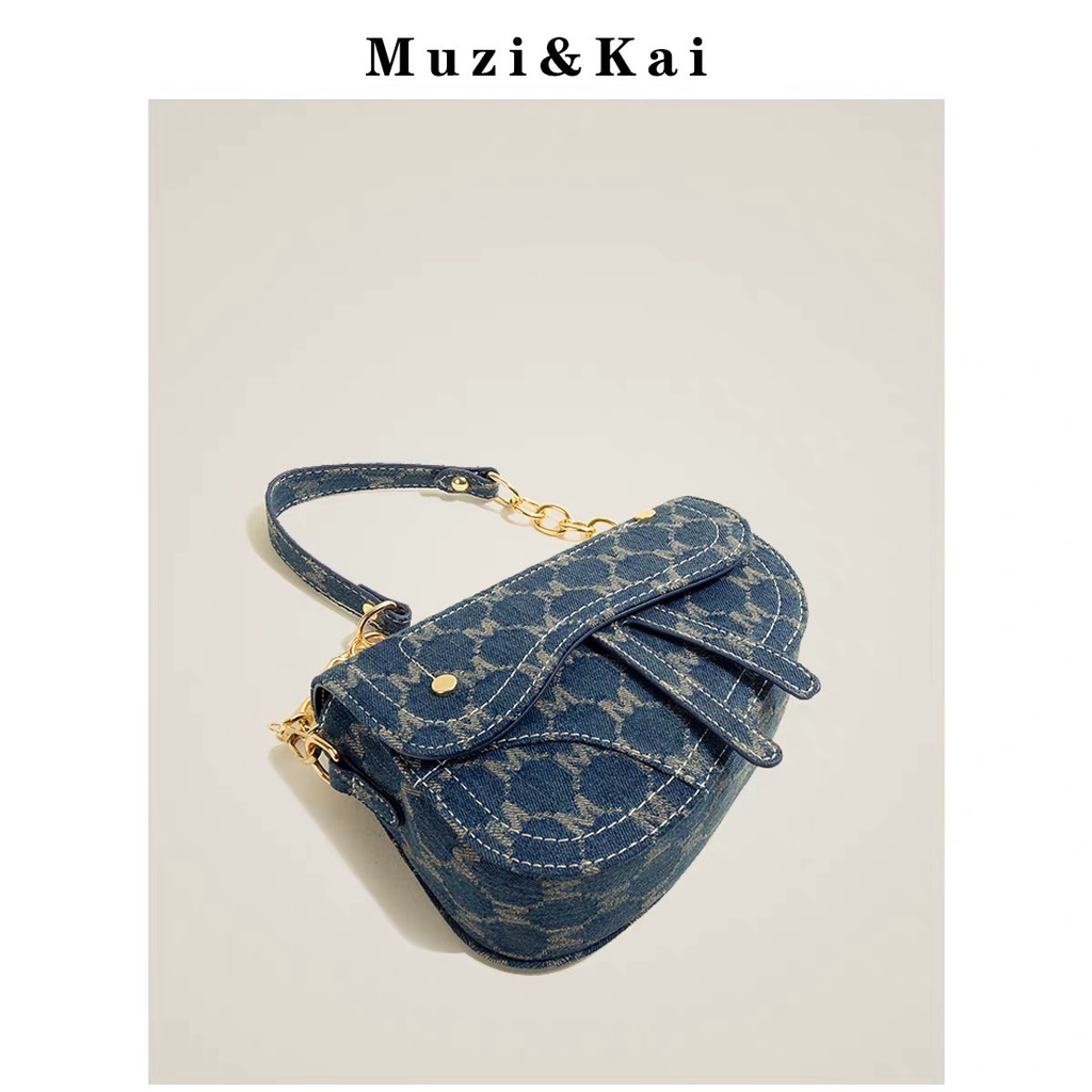Túi xách yên ngựa Muzi&Kai Jeans họa tiết chữ M trendy cho cô nàng cá tính