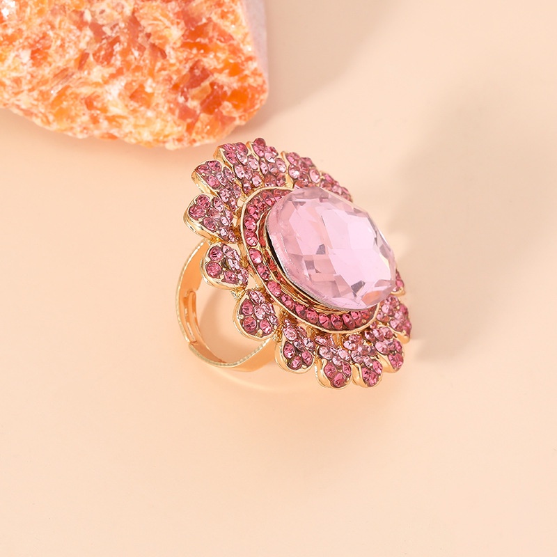 1 Nhẫn Đính Pha Lê Sang Trọng Phong Cách Âu Mỹ