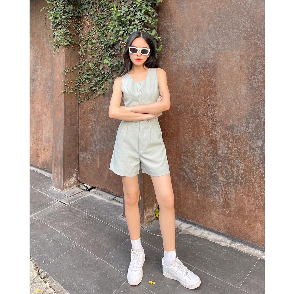 Set Áo Ghile + Quần Short OLARI - OL145