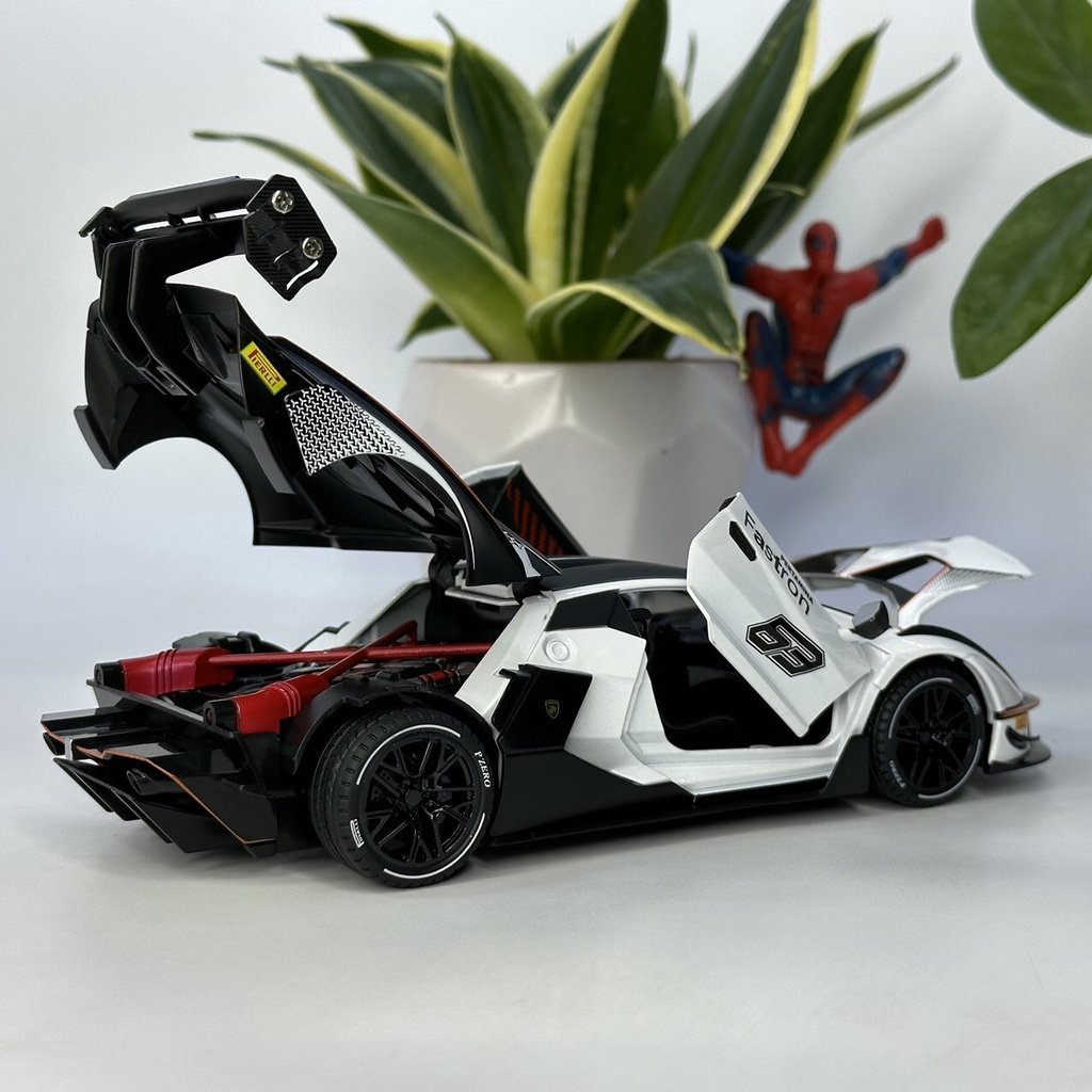 Mô hình siêu xe Lamborghini Essanza SCV12 tỷ lệ 1:24 siêu xe đường đua mạnh mẽ nhất