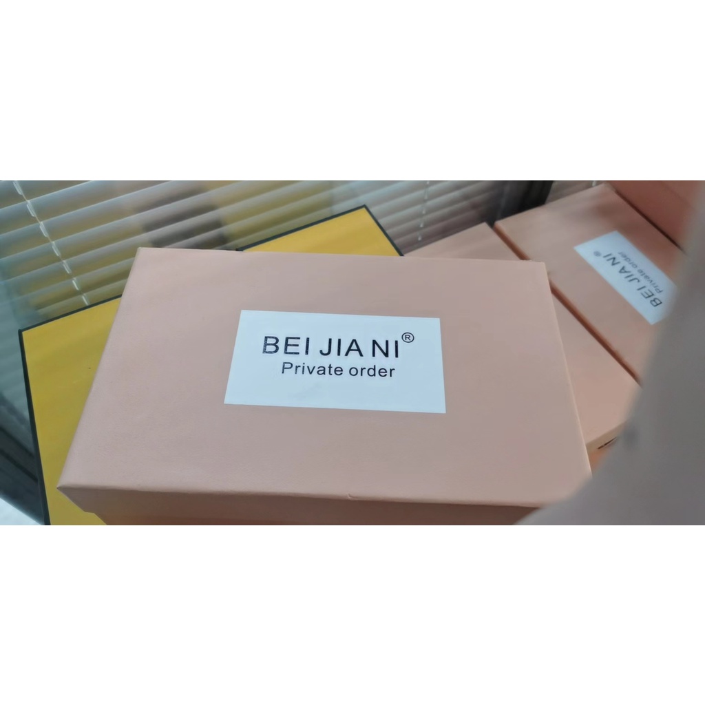 BEIJIANI Giày Cao Gót 4.5cm Mũi Vuông Miệng Nông Đính Dây Xích Màu Sắc Xinh Xắn Cho Nữ