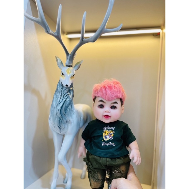 BÚP BÊ BÉ TRAI 12 INCH TRANG ĐIỂM GẮN TÓC TẶNG KÈM QUẦN ÁO