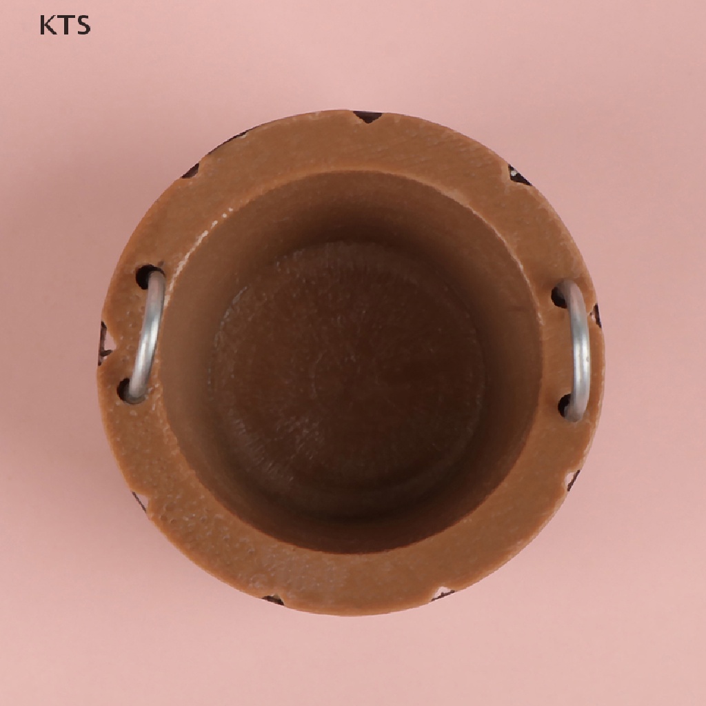 1 Xô Nhựa Mini Trang Trí Nhà Búp Bê