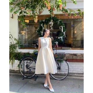 Đầm trắng xoè đính ngọc,chất tatta lenin siêu xịn cực đẹp